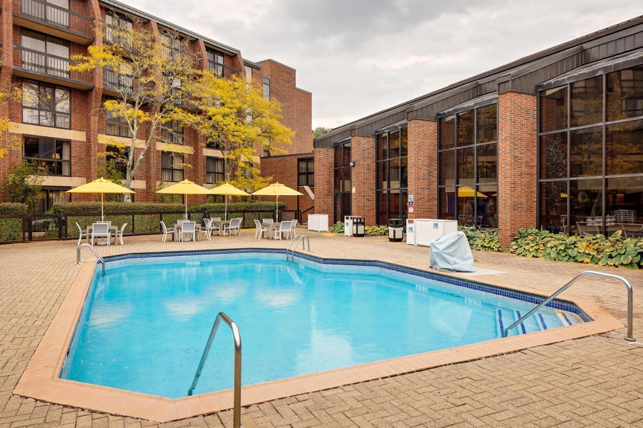 Hotel Hartford Marriott Farmington Exterior foto